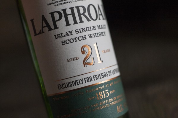 Laphroaig 2015 21-Year Anniversary Edition