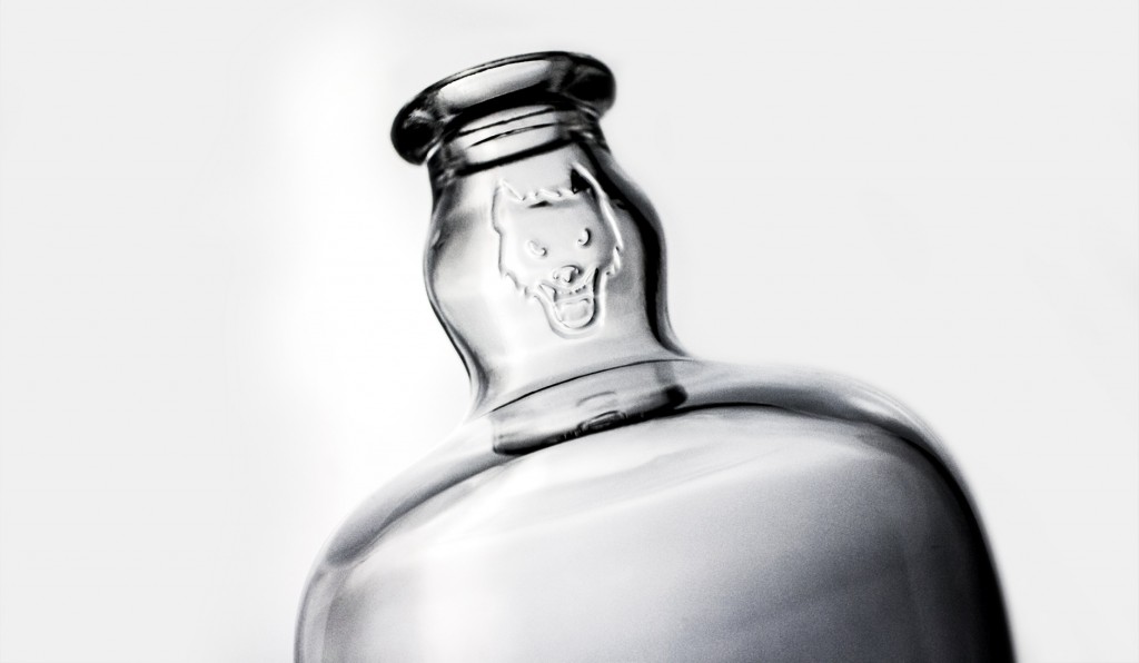 Custom glass bottle design